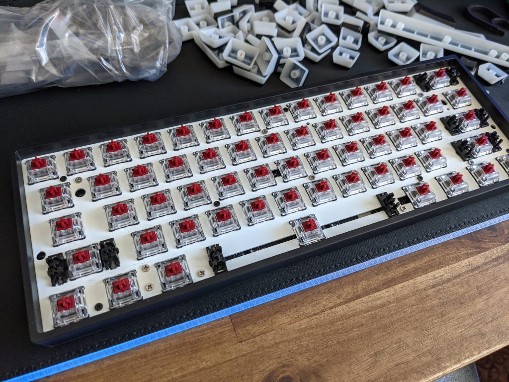 Removing keycaps ...